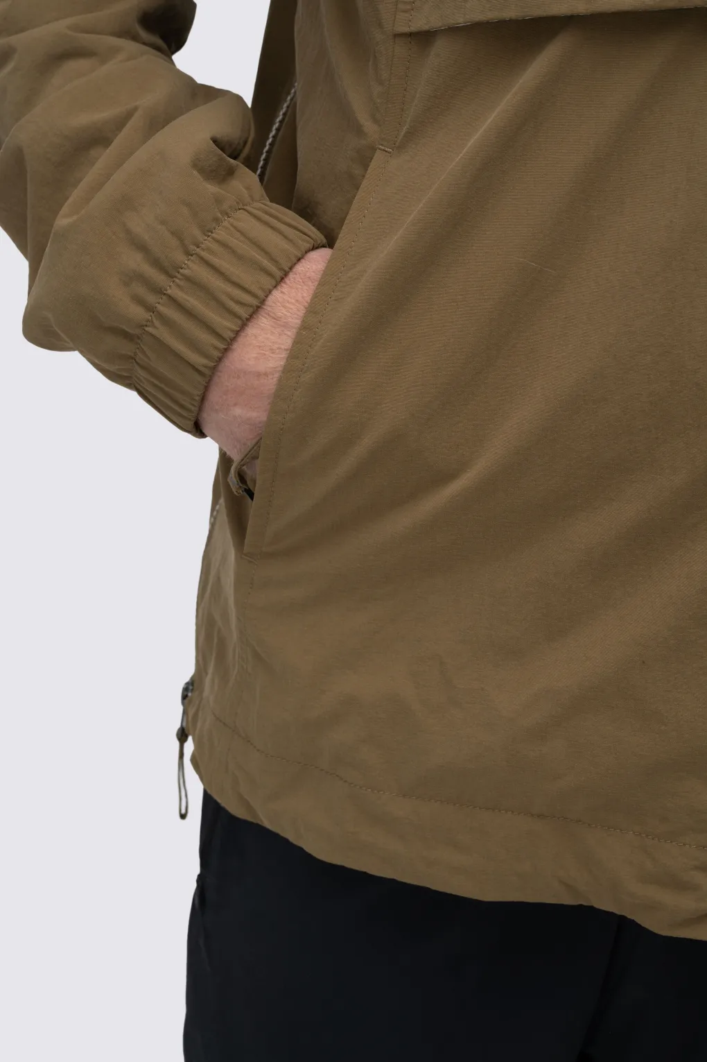 Macpac Men’s Heritage Fleece-Lined Windbreaker
