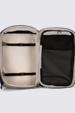 Macpac Quest 30L Backpack