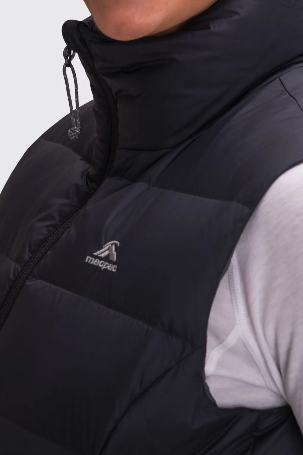 Macpac Women's Halo Down Vest ♺