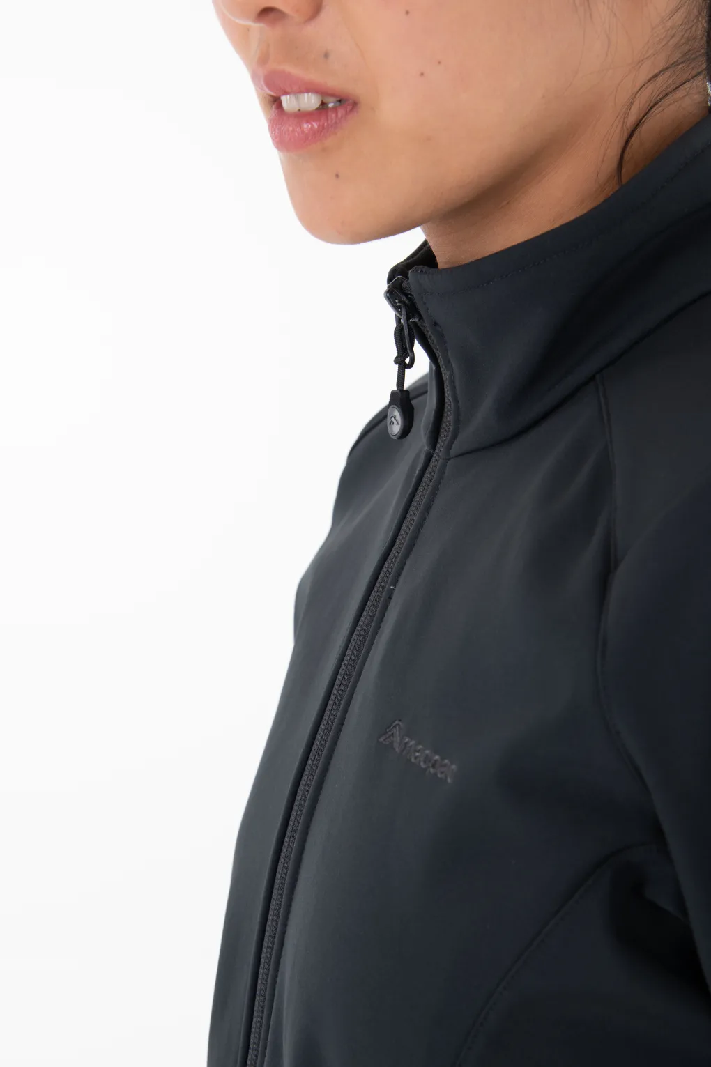 Macpac Women's Sabre Softshell Jacket